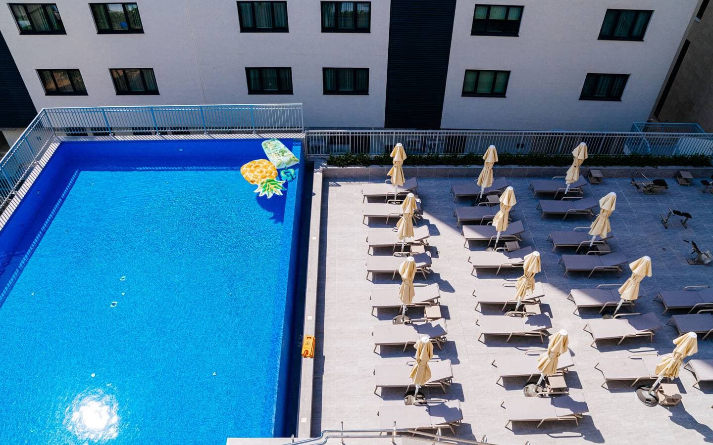 2 Bedroom Apartment in Budva - photo 1