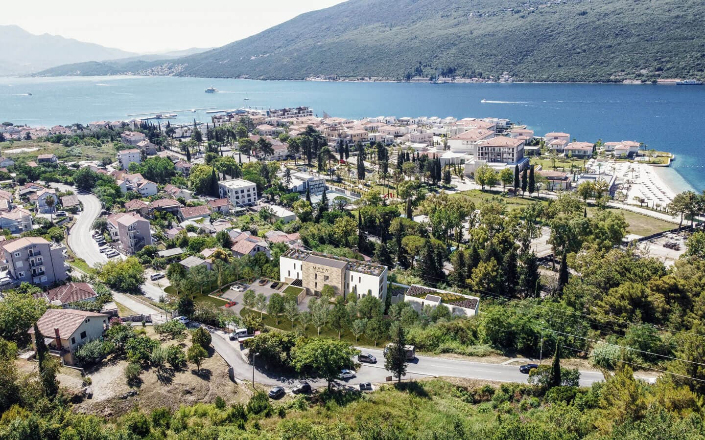 1 Bedroom Apartment in Herceg Novi - photo 1