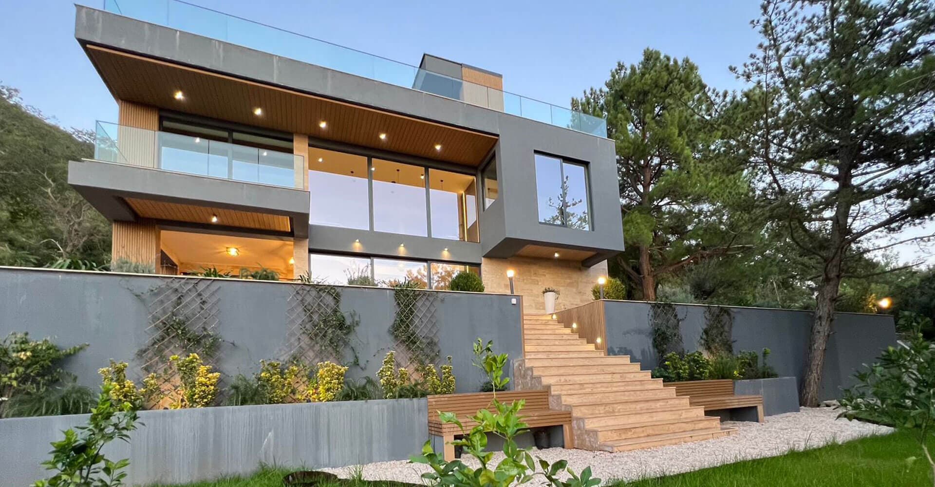 4 Bedroom Villa in Kavac