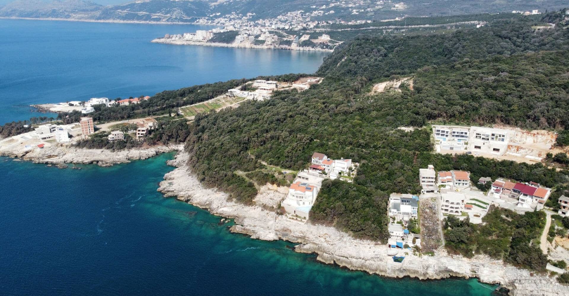 4 Bedroom Villa in Utjeha