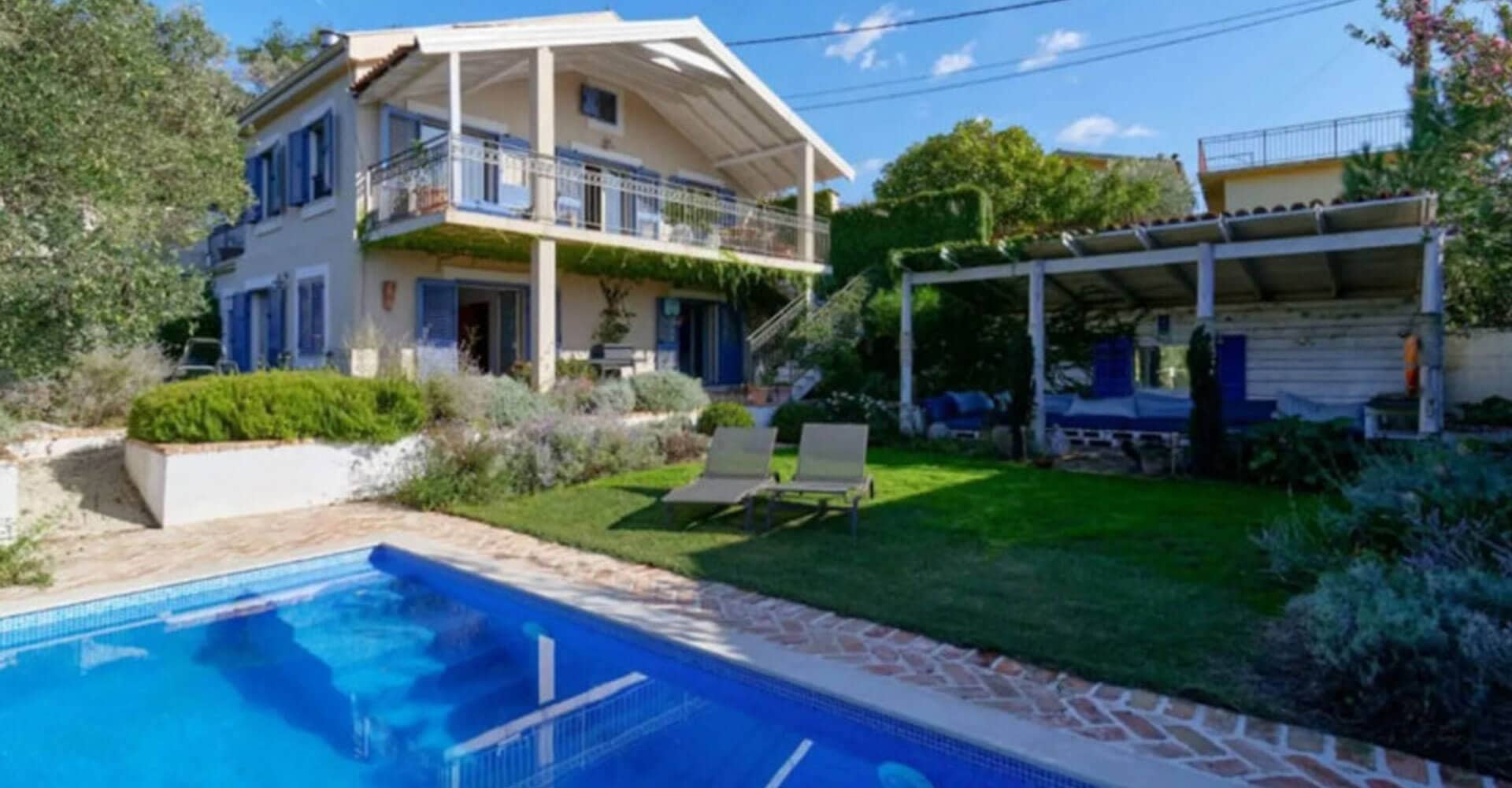 2 Bedroom Villa in Kavac