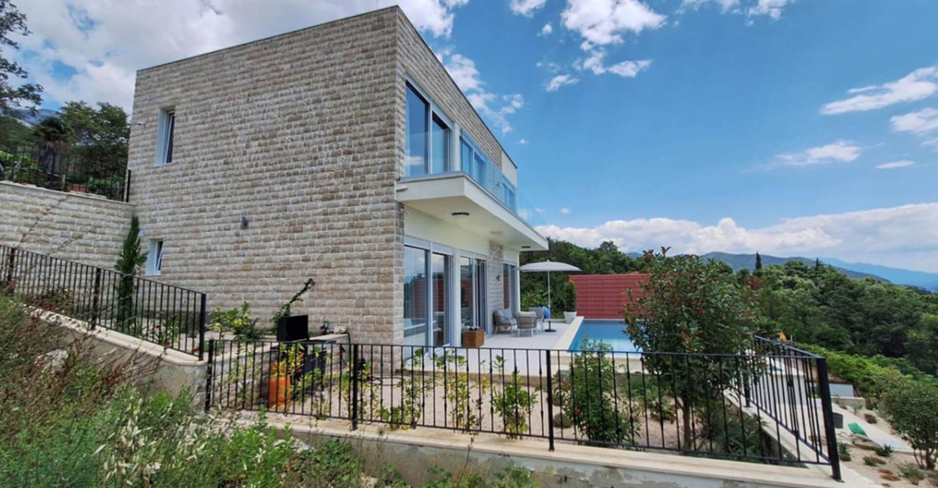 4 Bedroom Villa in Herceg Novi - photo 1