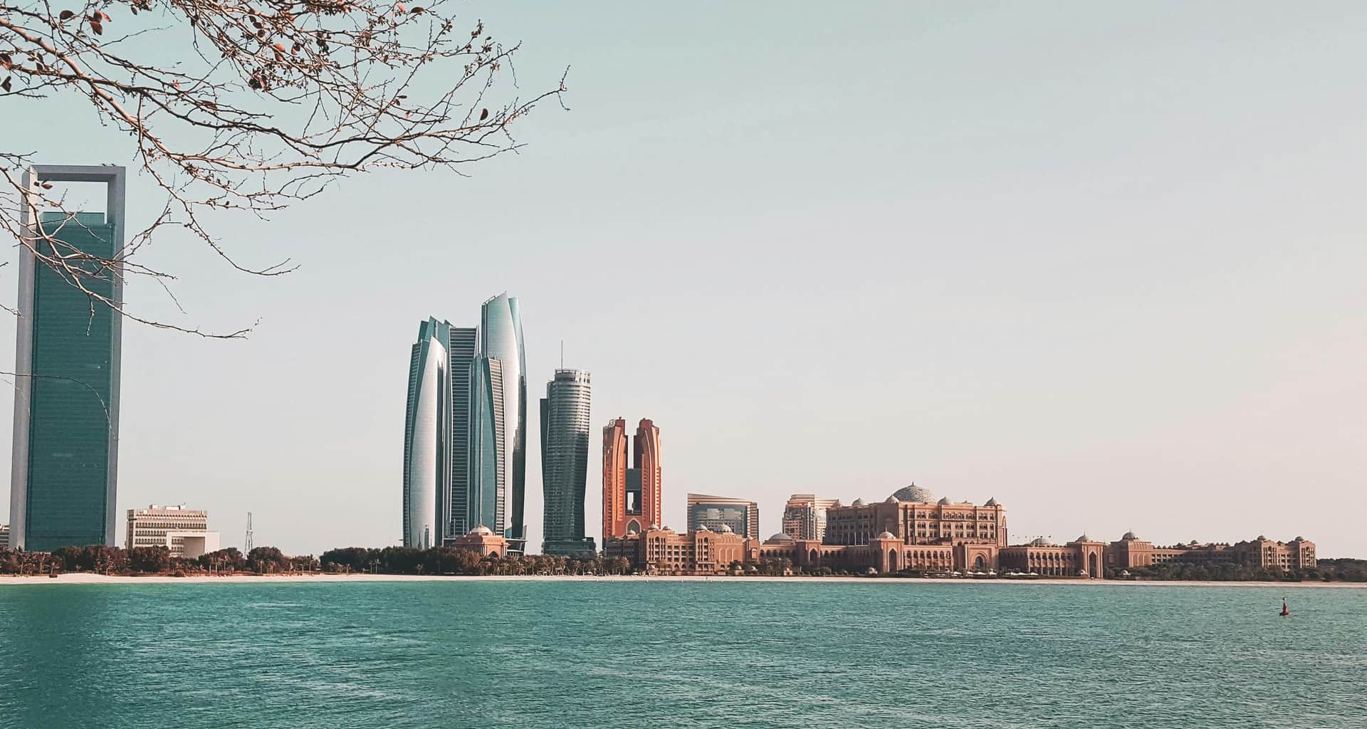 5 places you should visit in abu dhabi