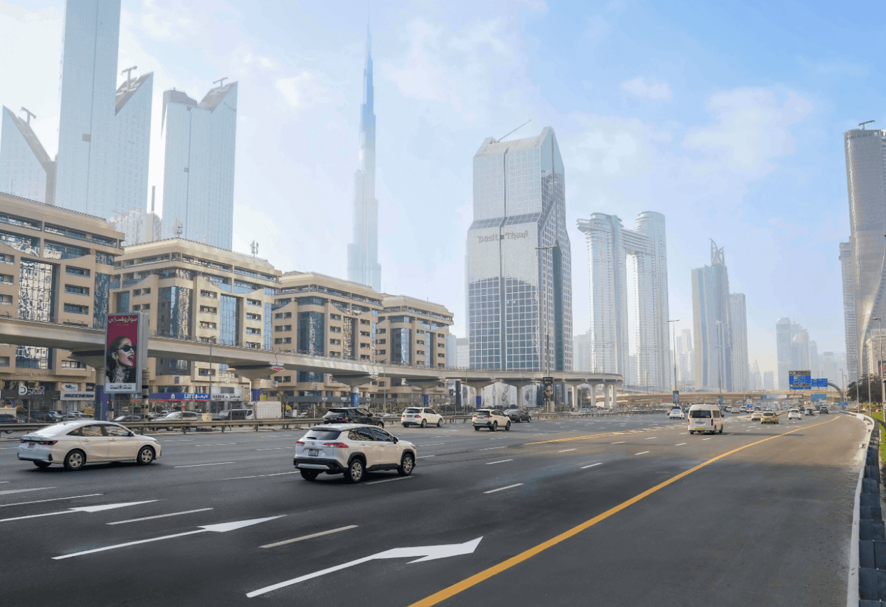 8 pros and cons of living on Sheikh Zayed Road
