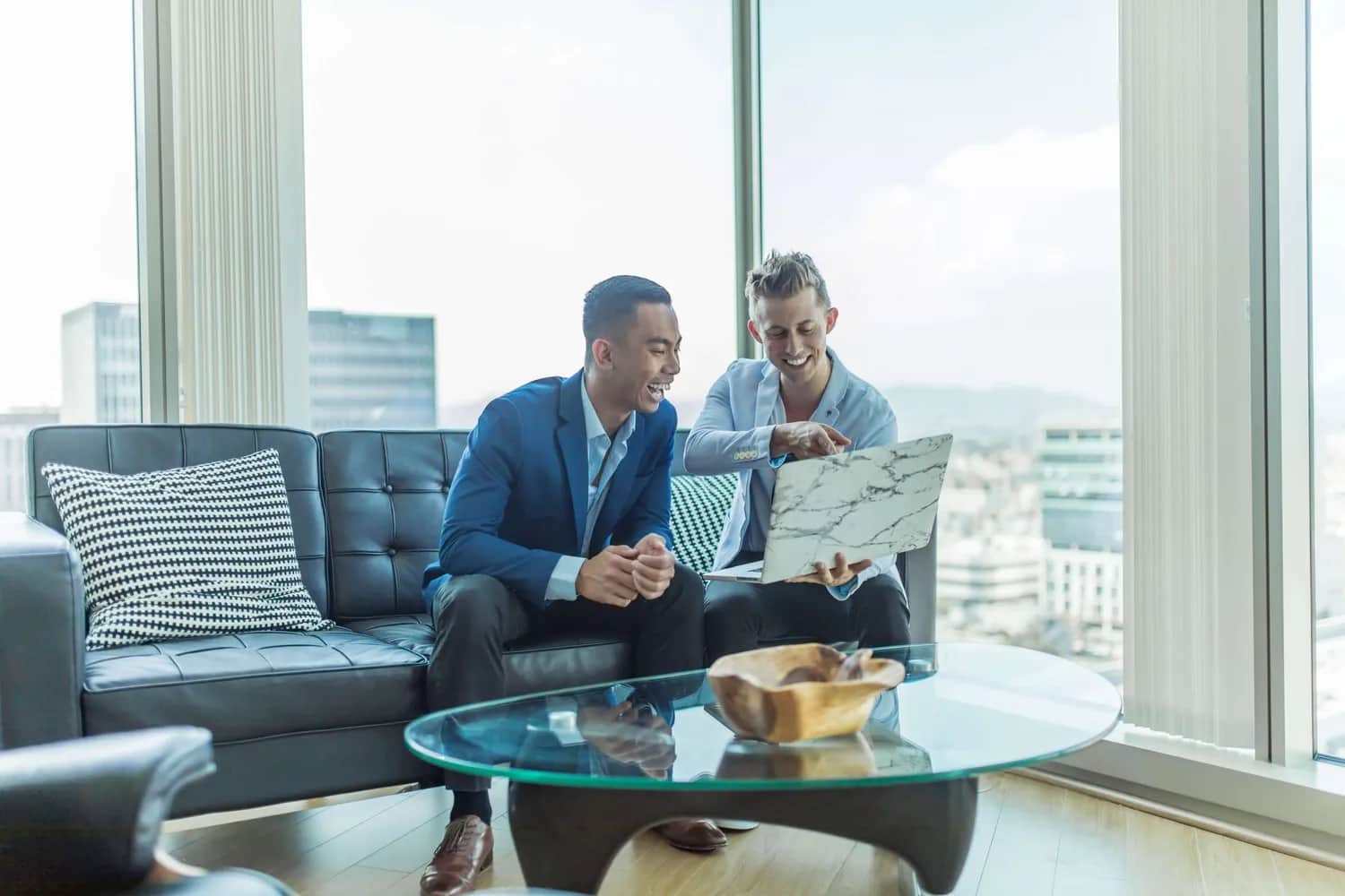 9 tips for choosing the right real estate company in dubai