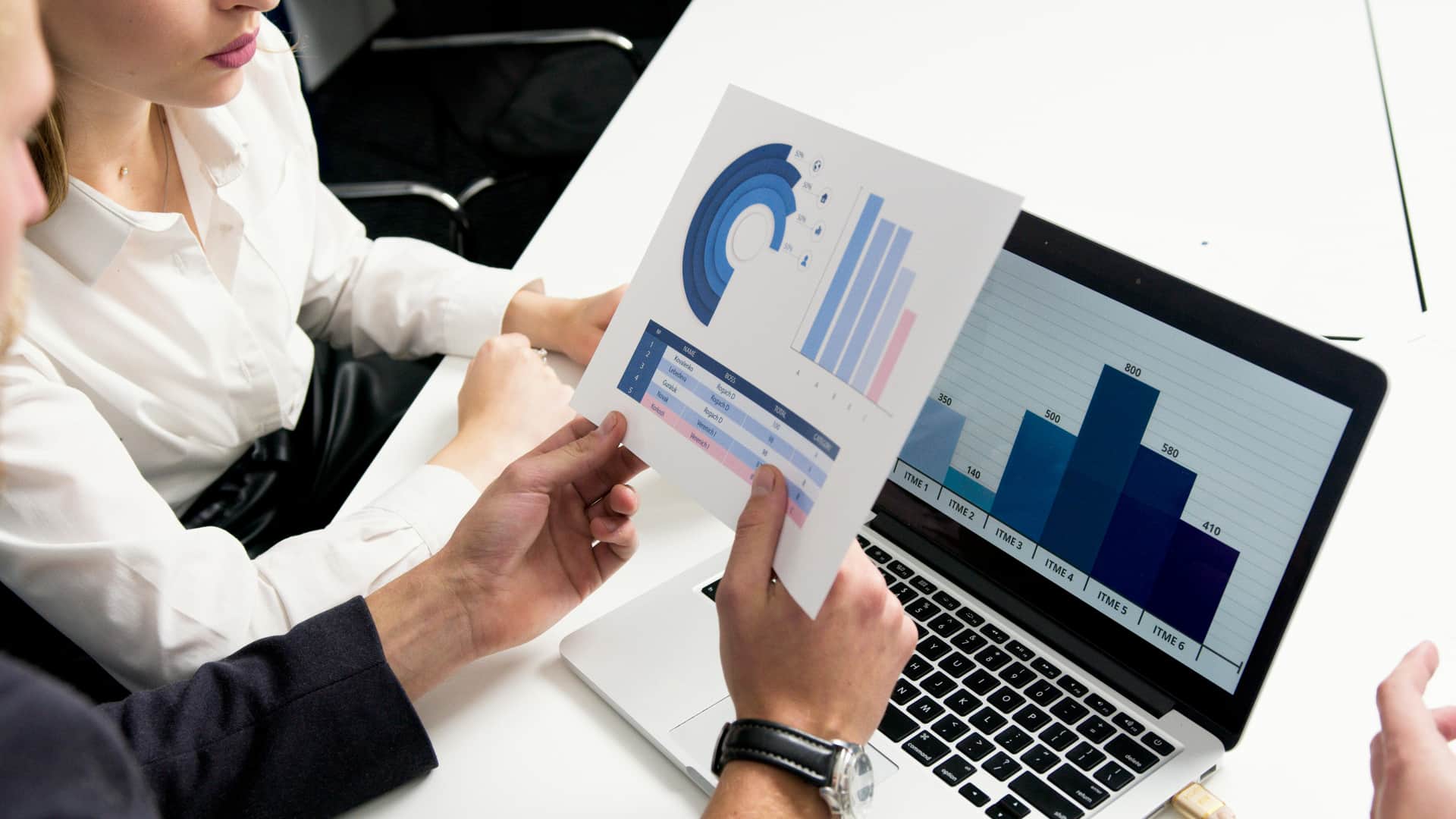 Decoding the latest market reports: what they mean for home buyers and sellers