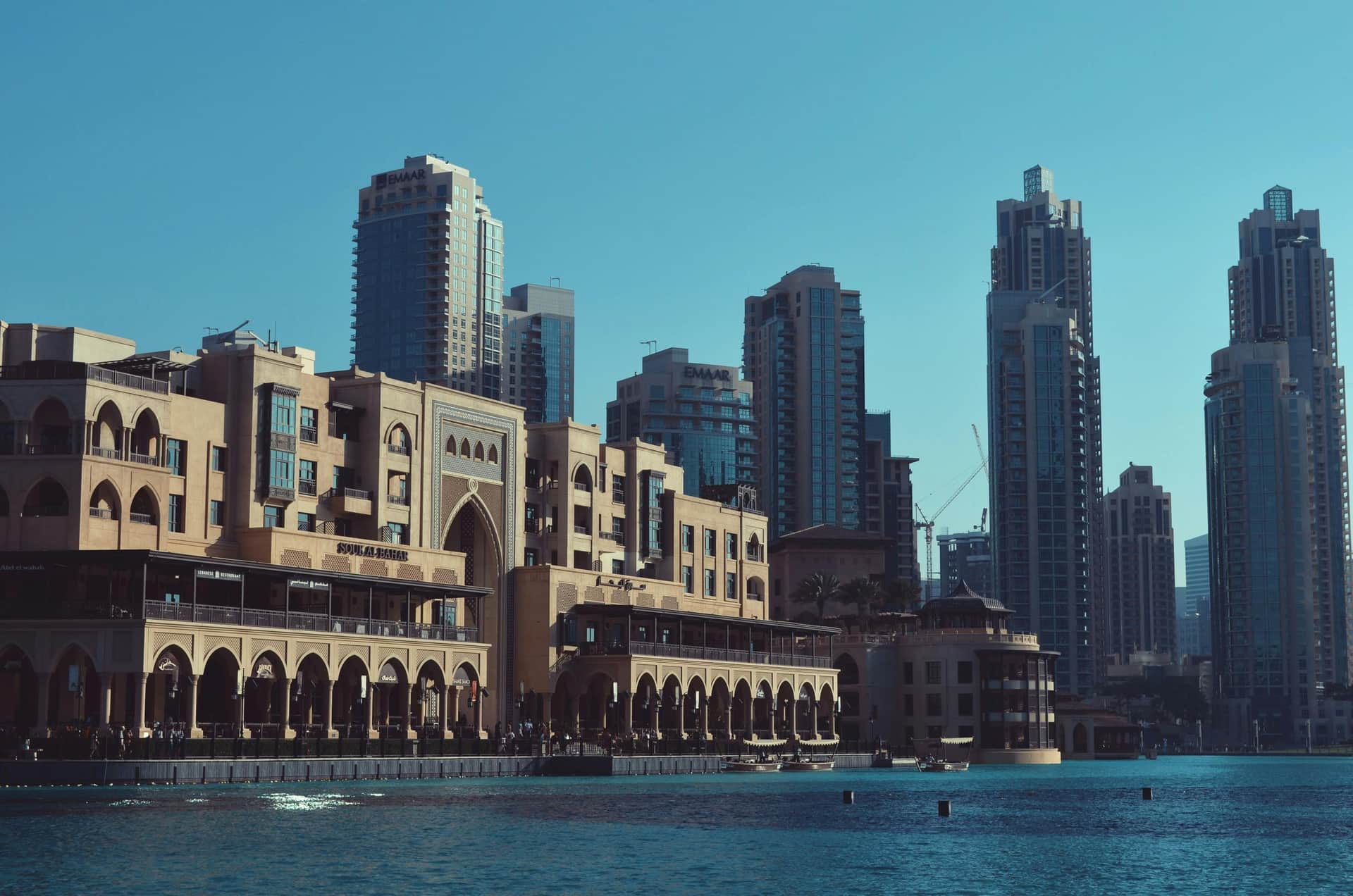 Dubai real estate attracts more investment from asia.