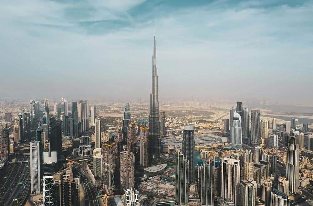 How do you calculate ROI on Dubai rental properties?