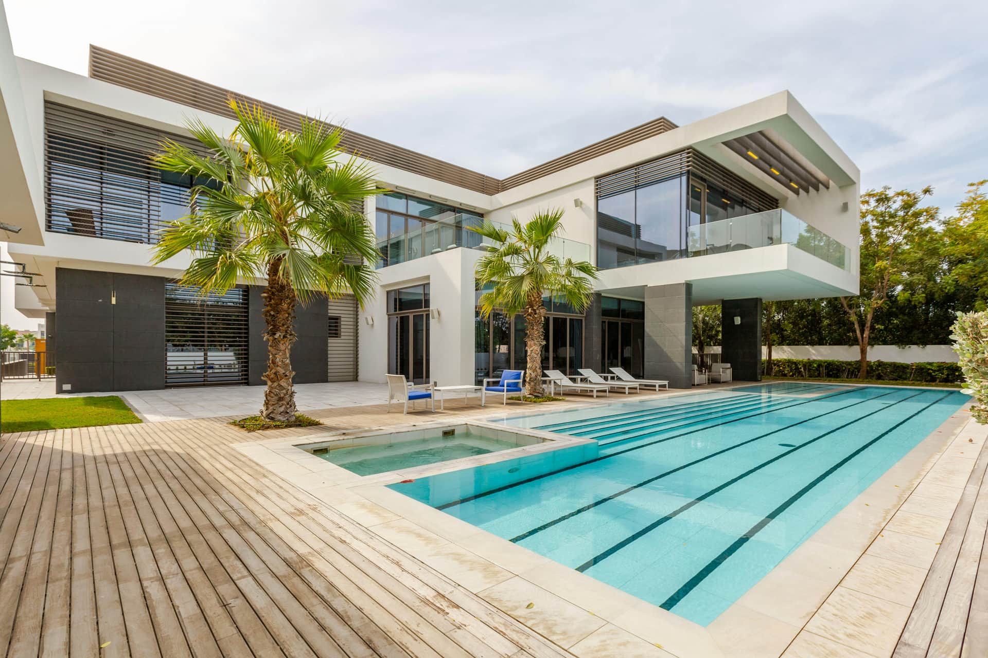 How to find the best deal on villa for rent in Jumeirah