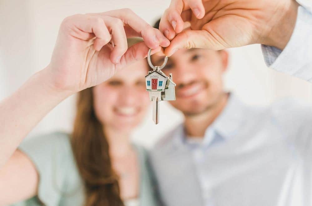 How to secure a mortgage in Dubai without a salary certificate?