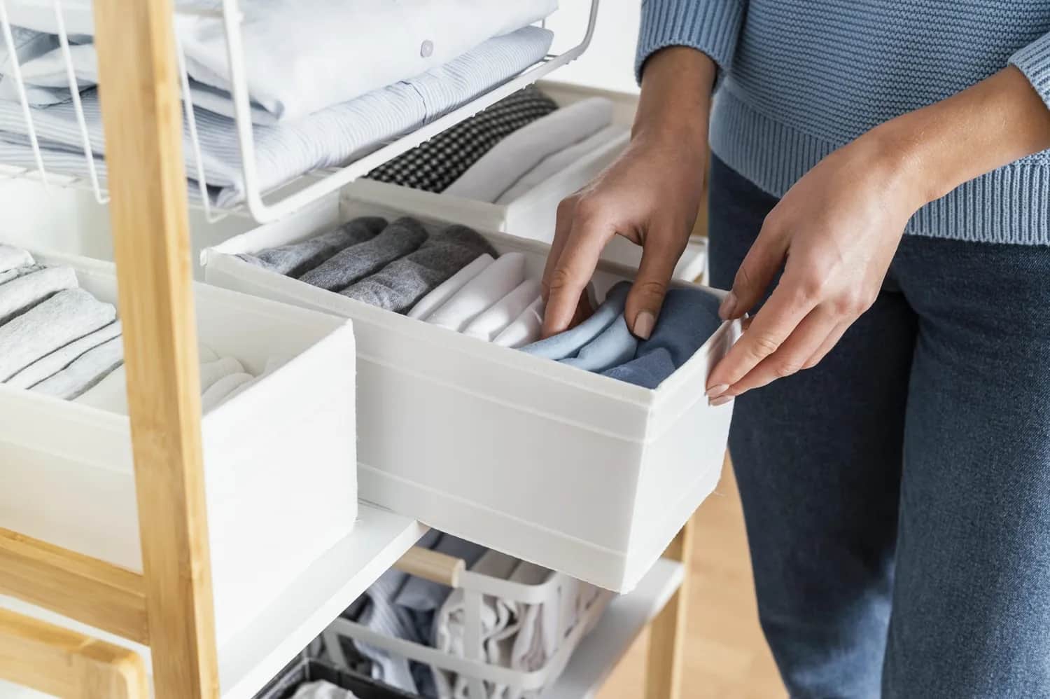 How to declutter your home