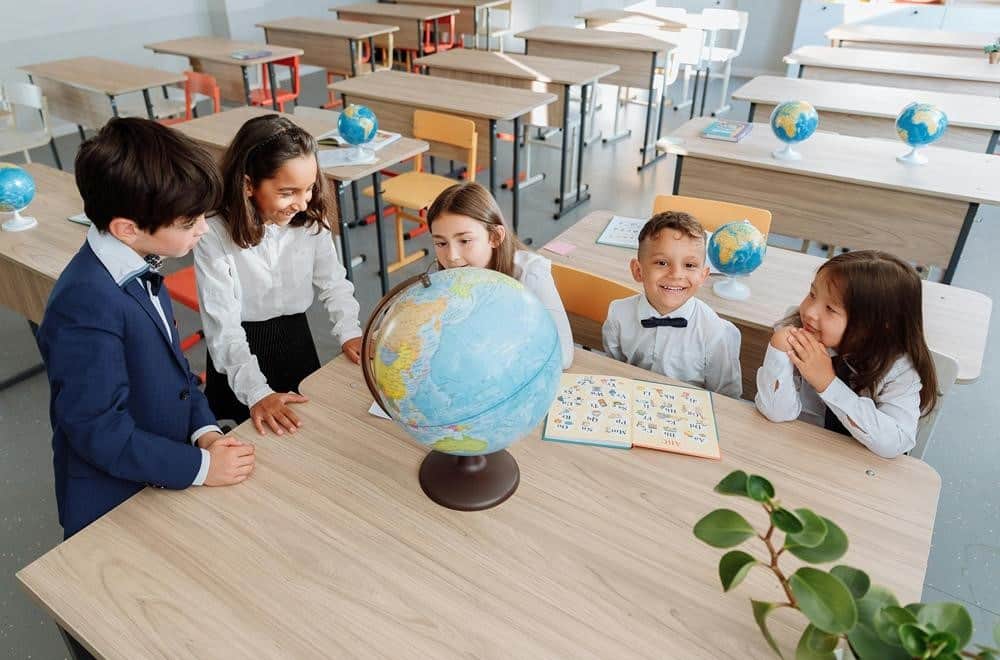 The importance of bilingual education in the UAE