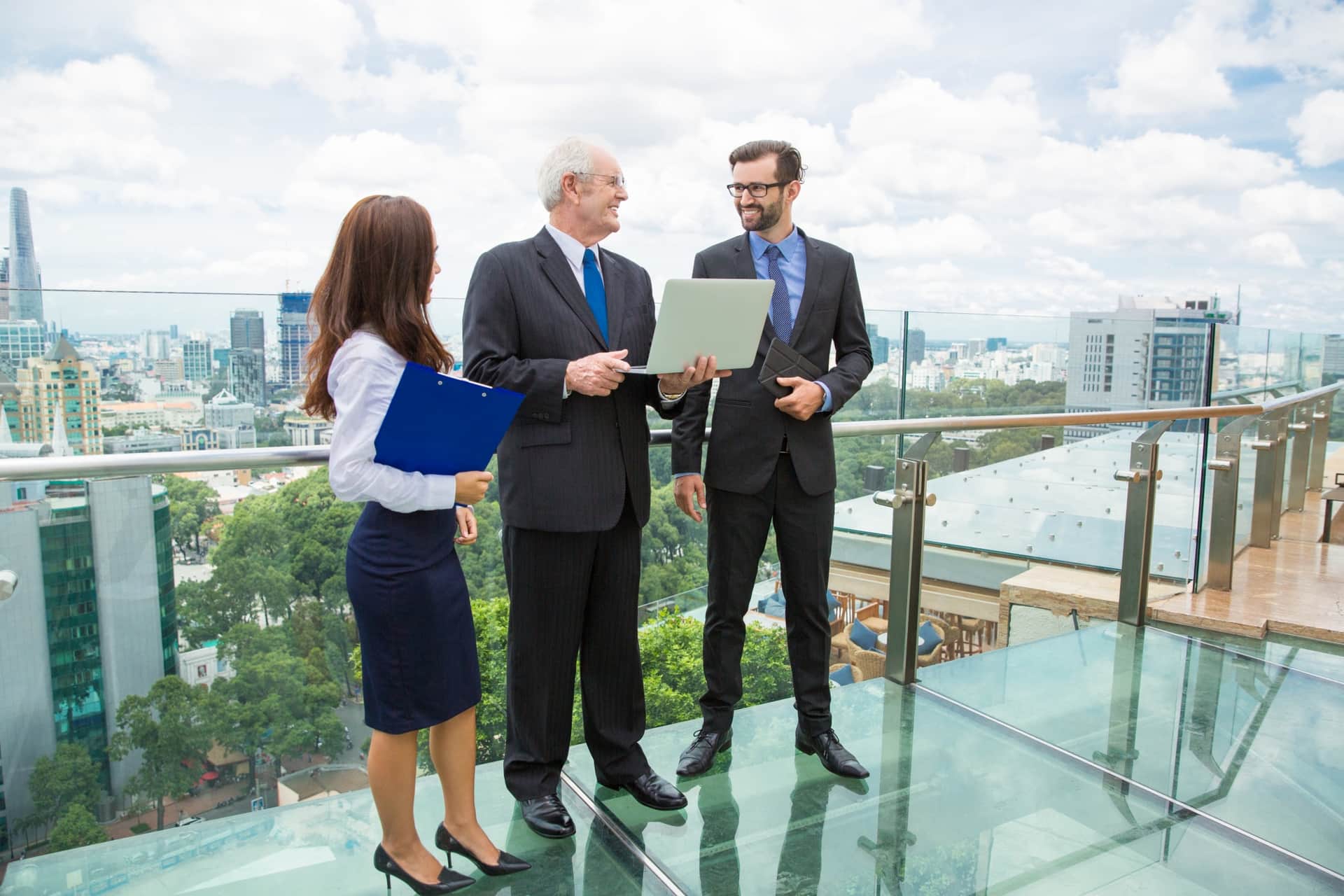 Tips for international/overseas investors in dubai.