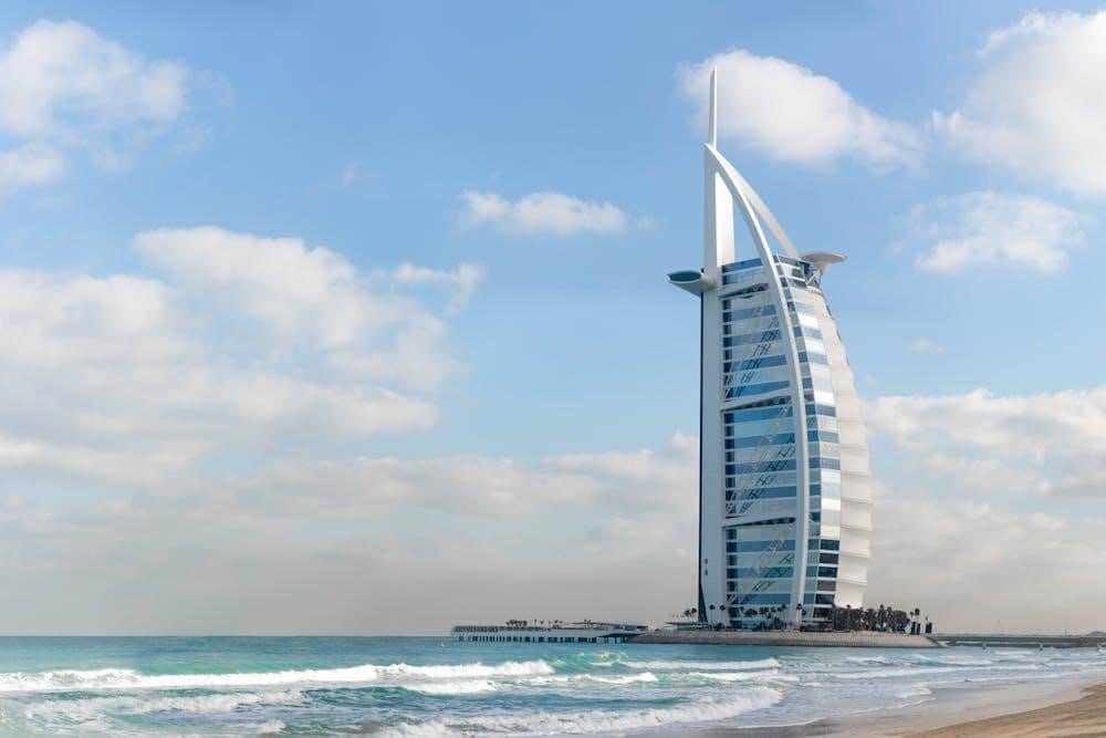 What are foreign ownership laws in the UAE?