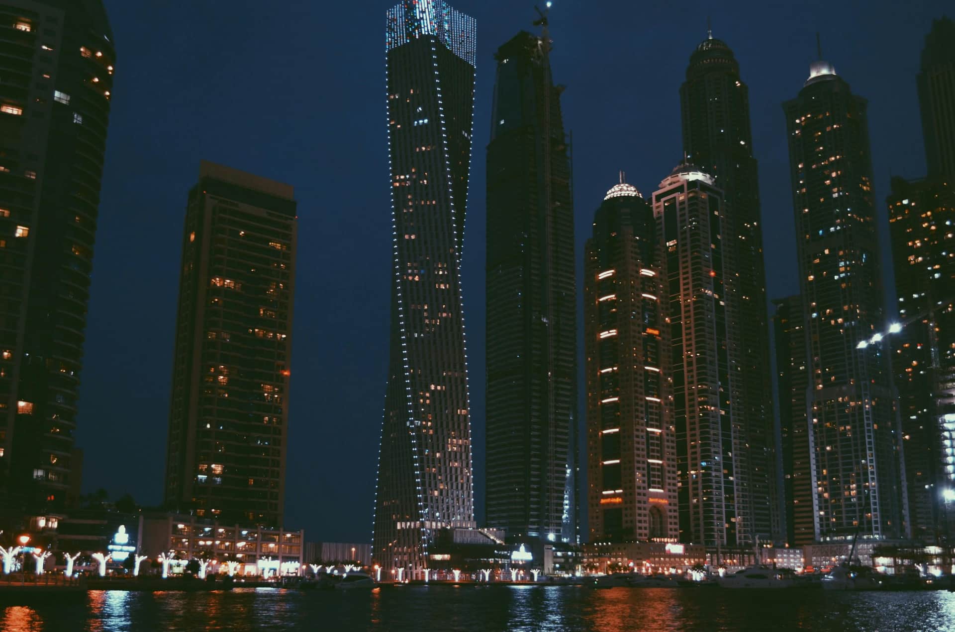 Why should you retire in dubai?