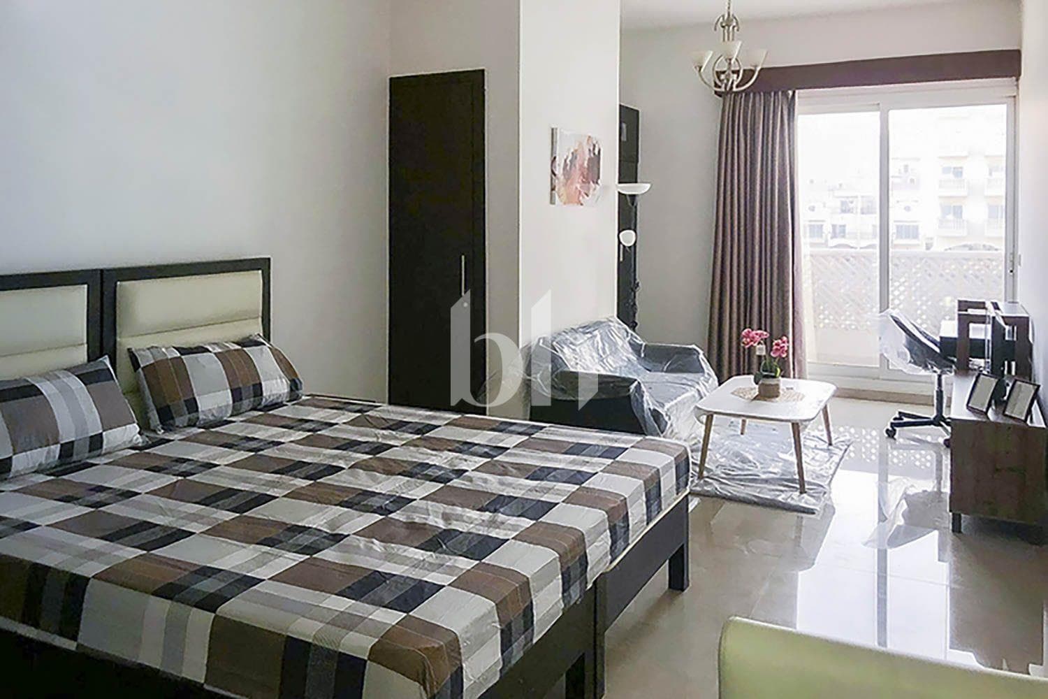 Studio Apartment in Hanover Square