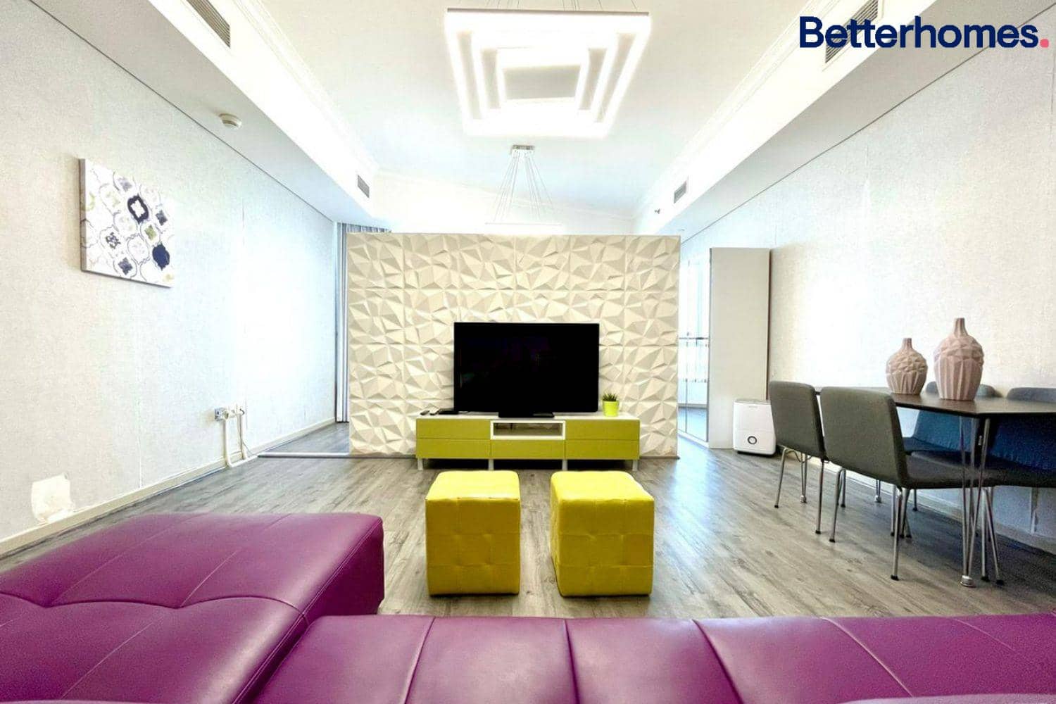 1 Bedroom Apartment in Hydra Avenue Towers - photo 1