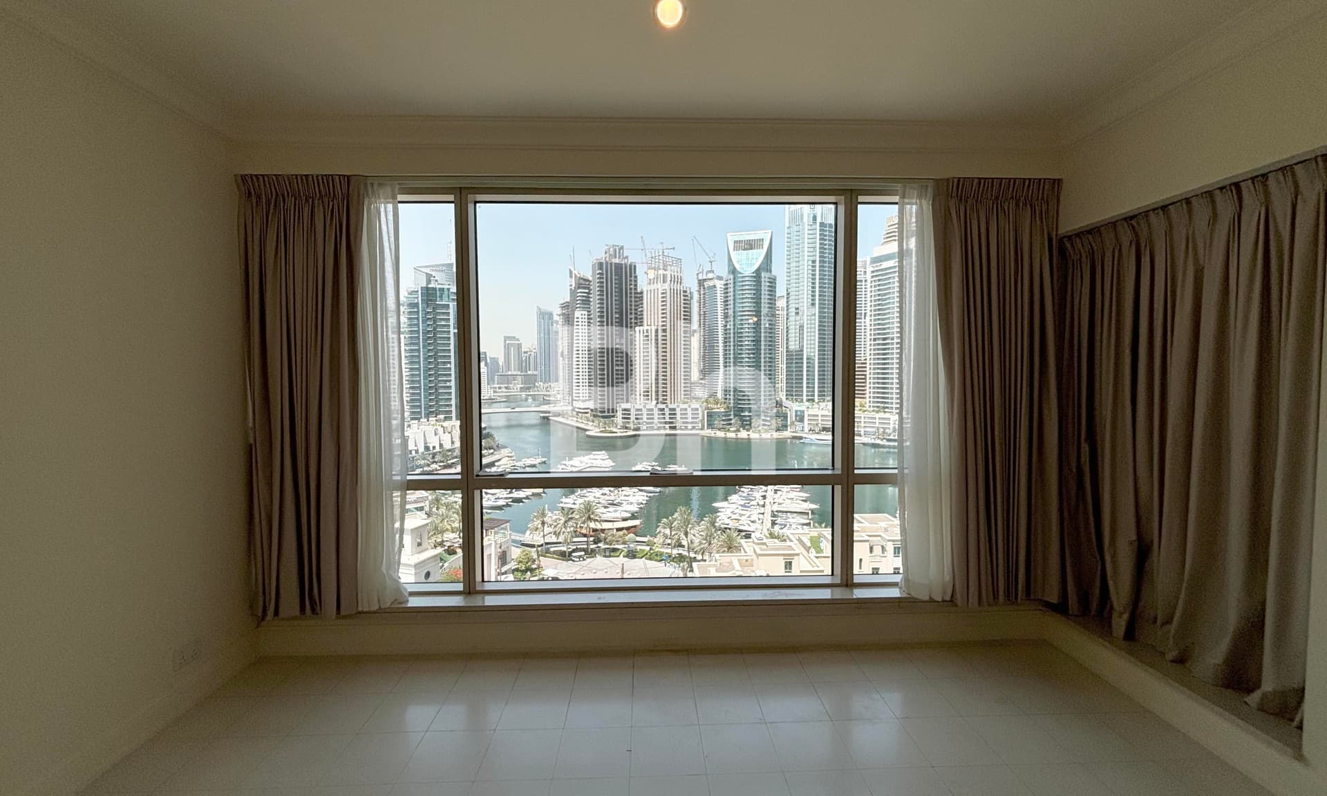 2 Bedroom Apartment in Murjan Tower - photo 2