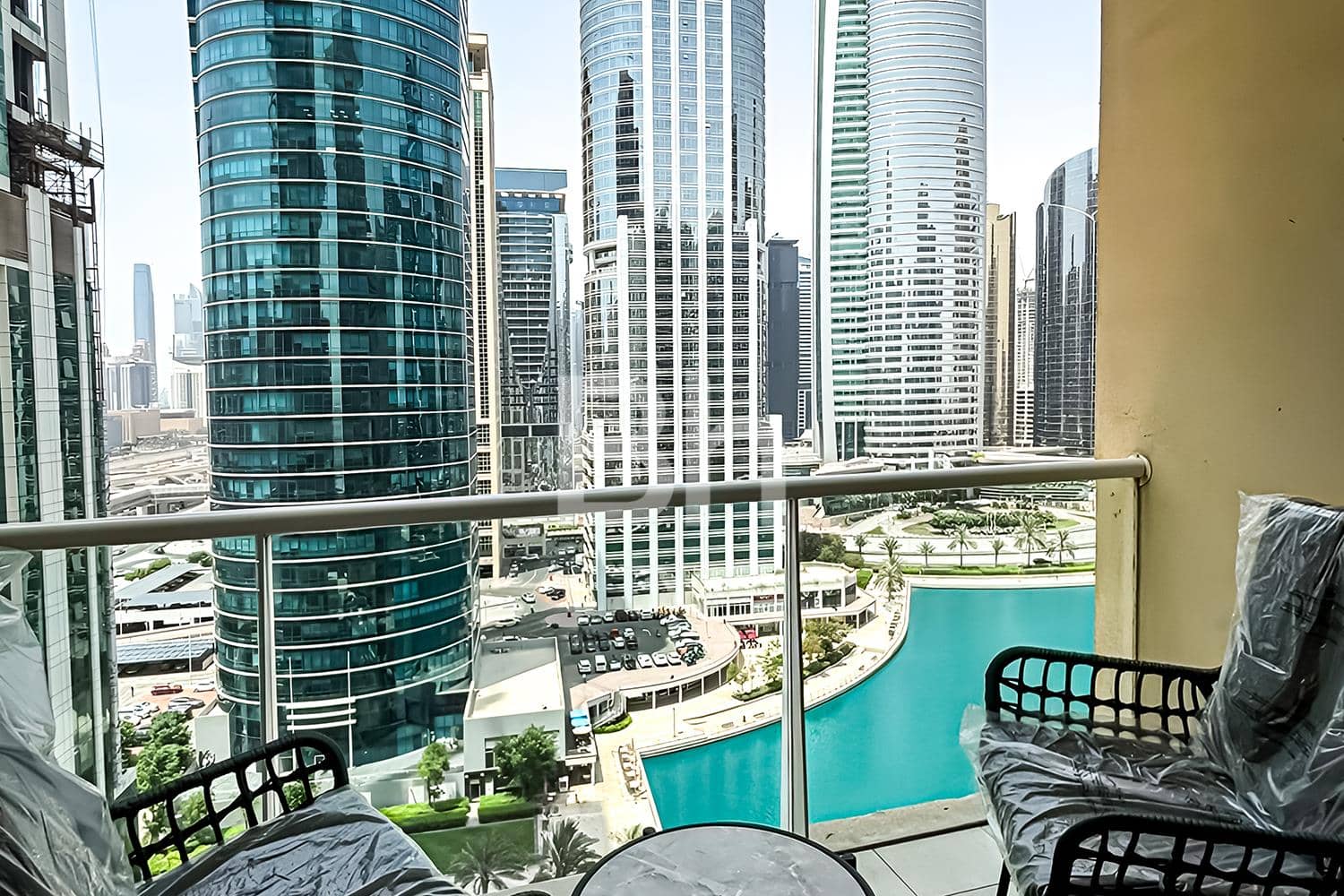 Studio Apartment in Lake View Tower