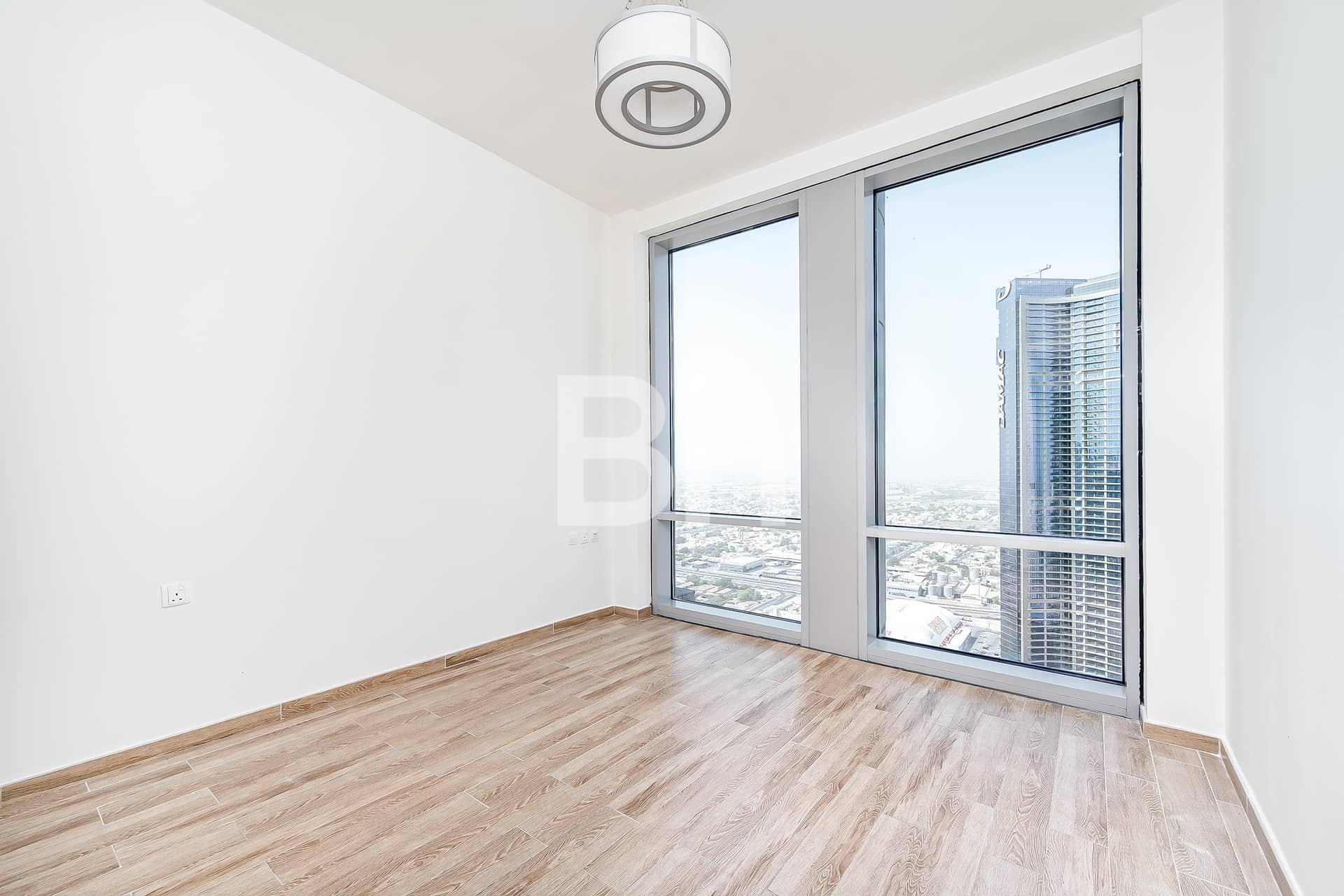 2 Bedroom Apartment in Meera - photo 2