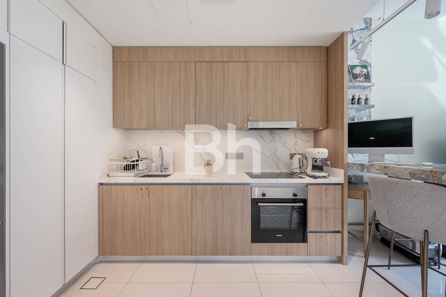 1 Bedroom Apartment in Beach Vista Tower 2 - photo 2