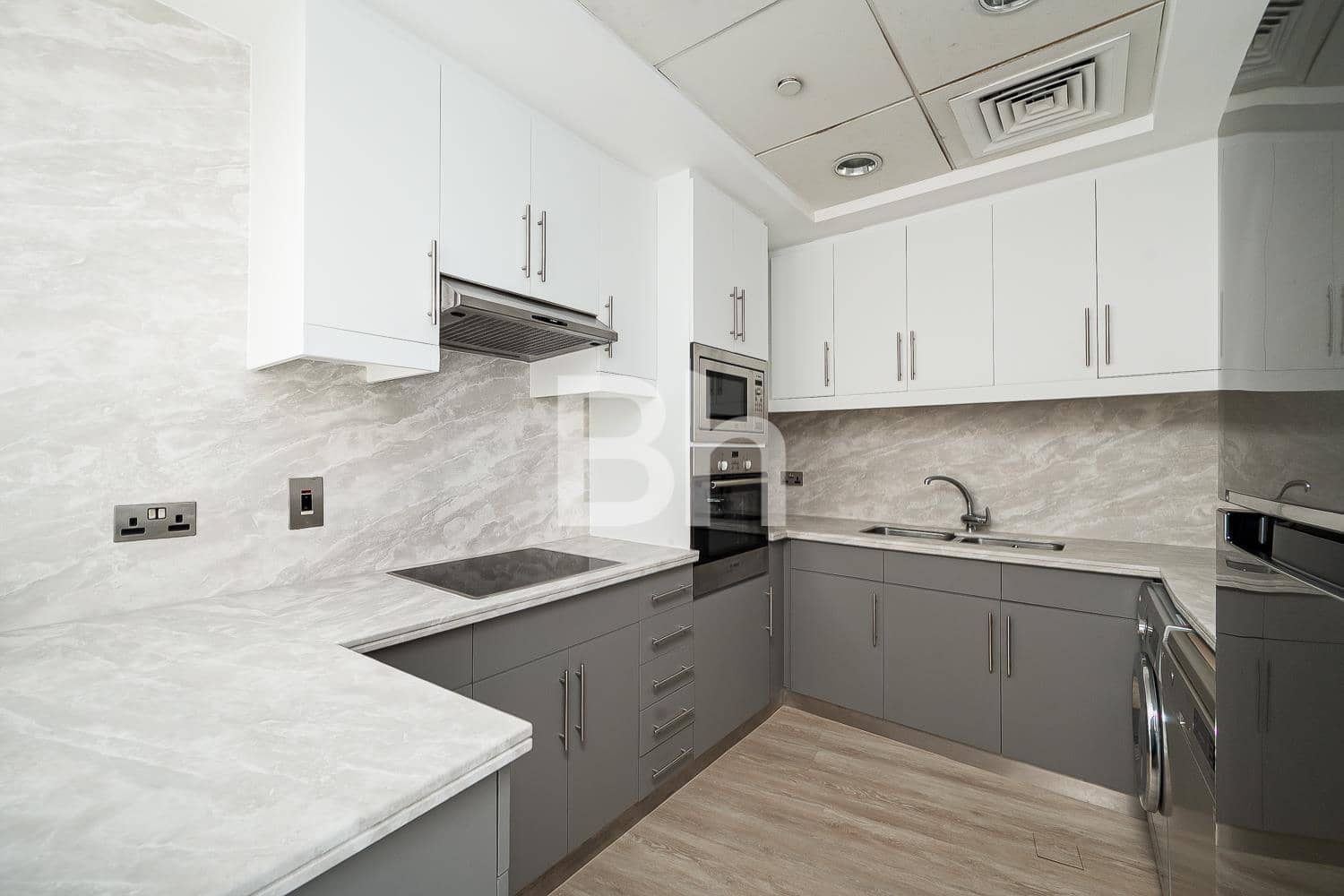 2 Bedroom Apartment in Trident Grand Residence - photo 1