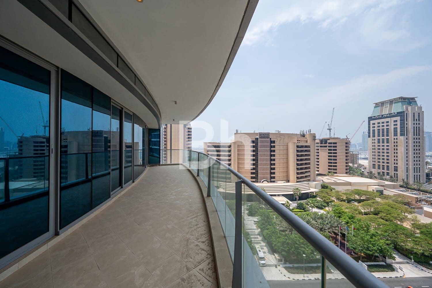 2 Bedroom Apartment in Trident Grand Residence - photo 2