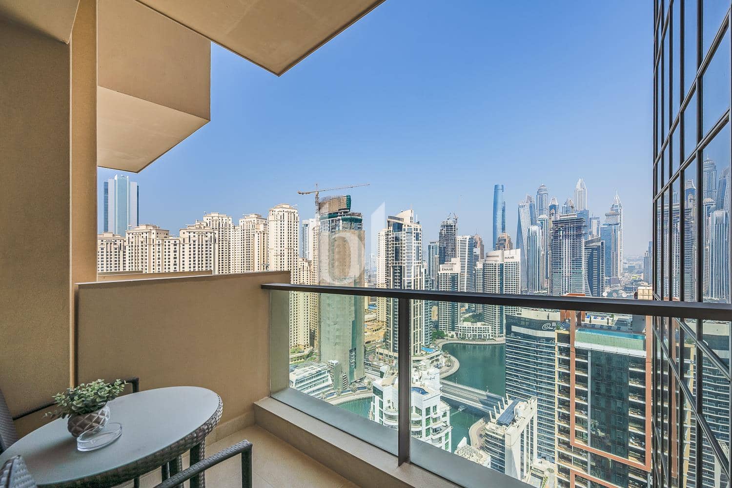 Studio Apartment in JW Marriott Hotel Marina
