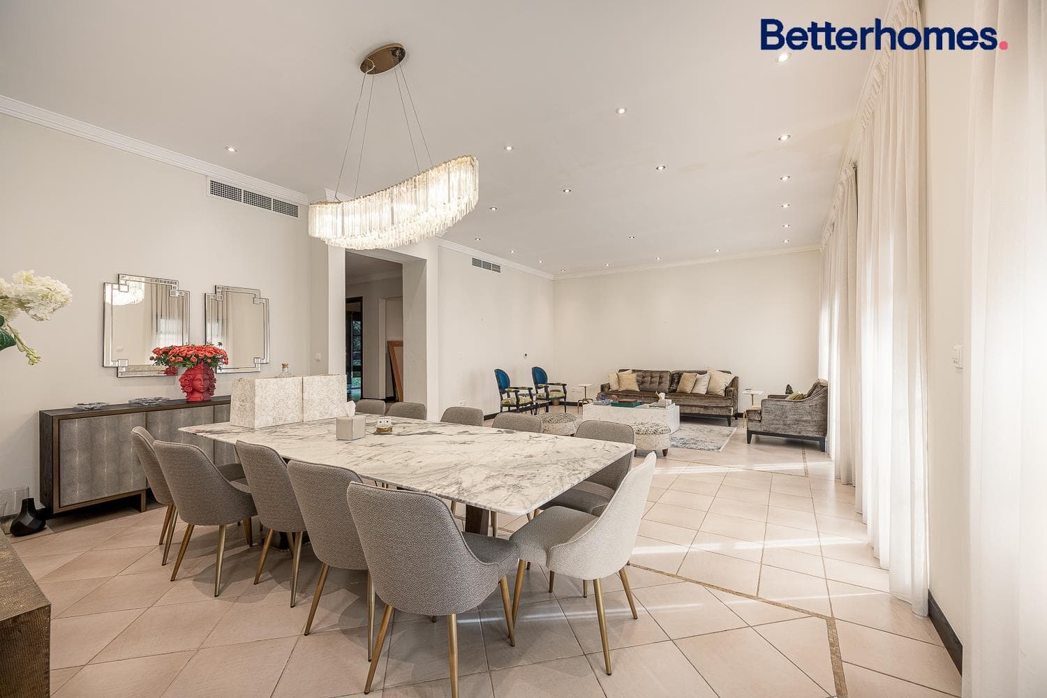4 Bedroom Villa in The Centro - photo 1