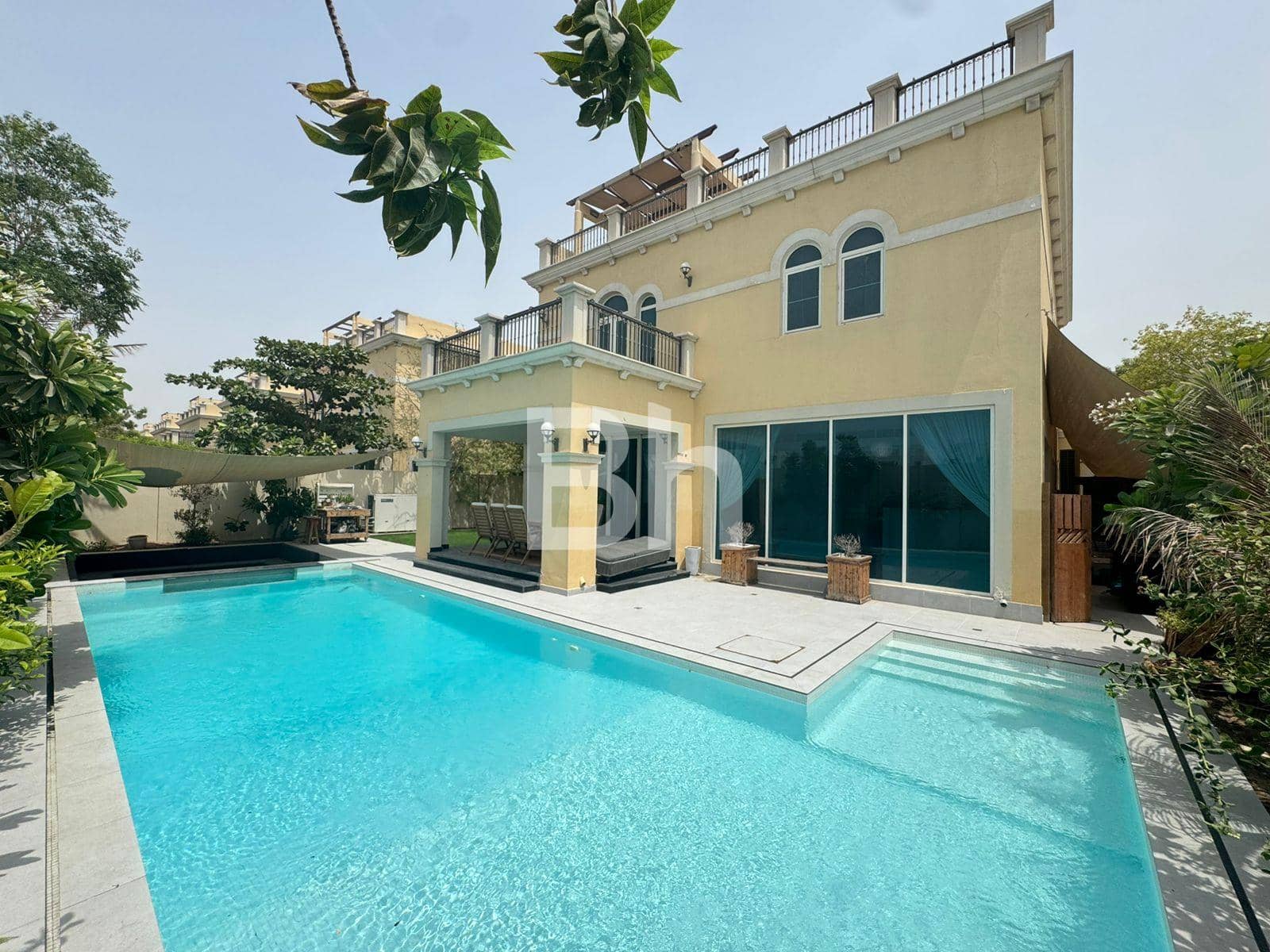 4 Bedroom Villa in Royal Park - District 6