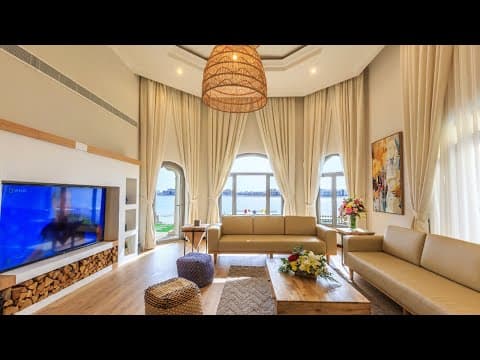 Furnished 5-bedroom villa to rent in Palm Jumeirah