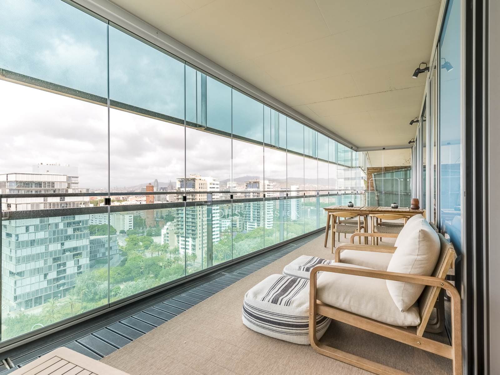 2 Bedroom Apartment in Passeig Garcia Faria