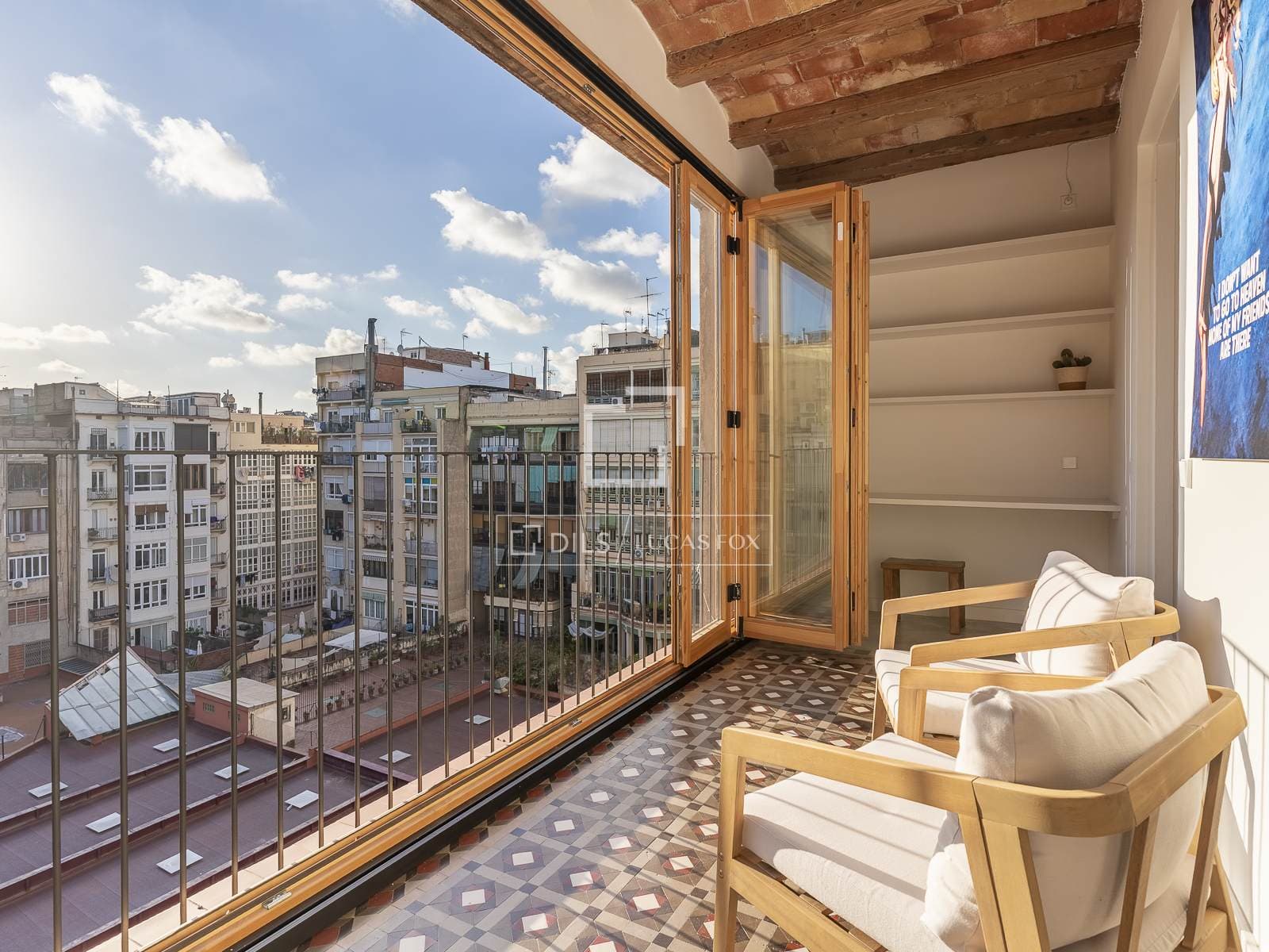 3 Bedroom Apartment in Aribau - photo 1