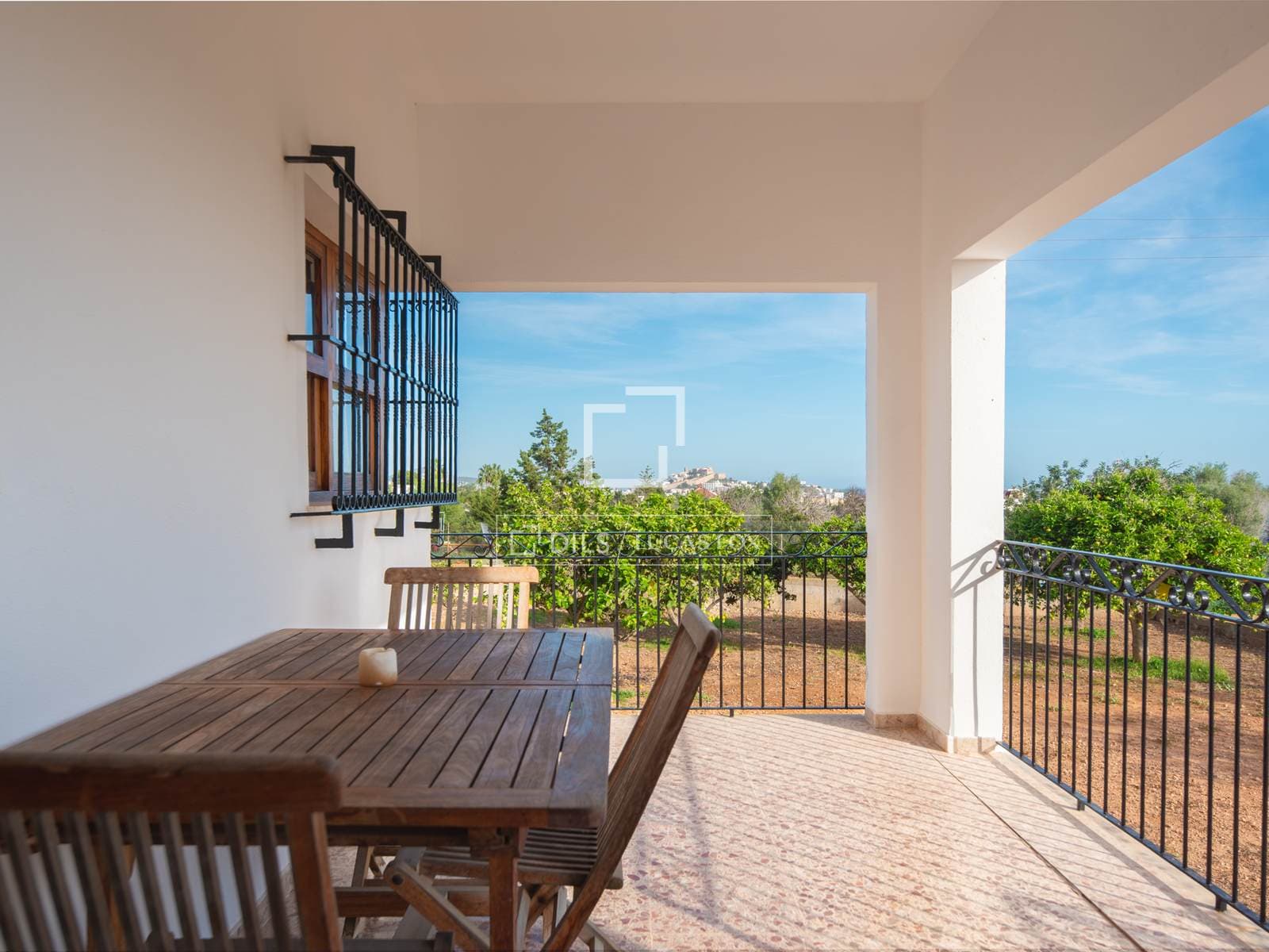 4 Bedroom House / Villa in CL RIU DUERO