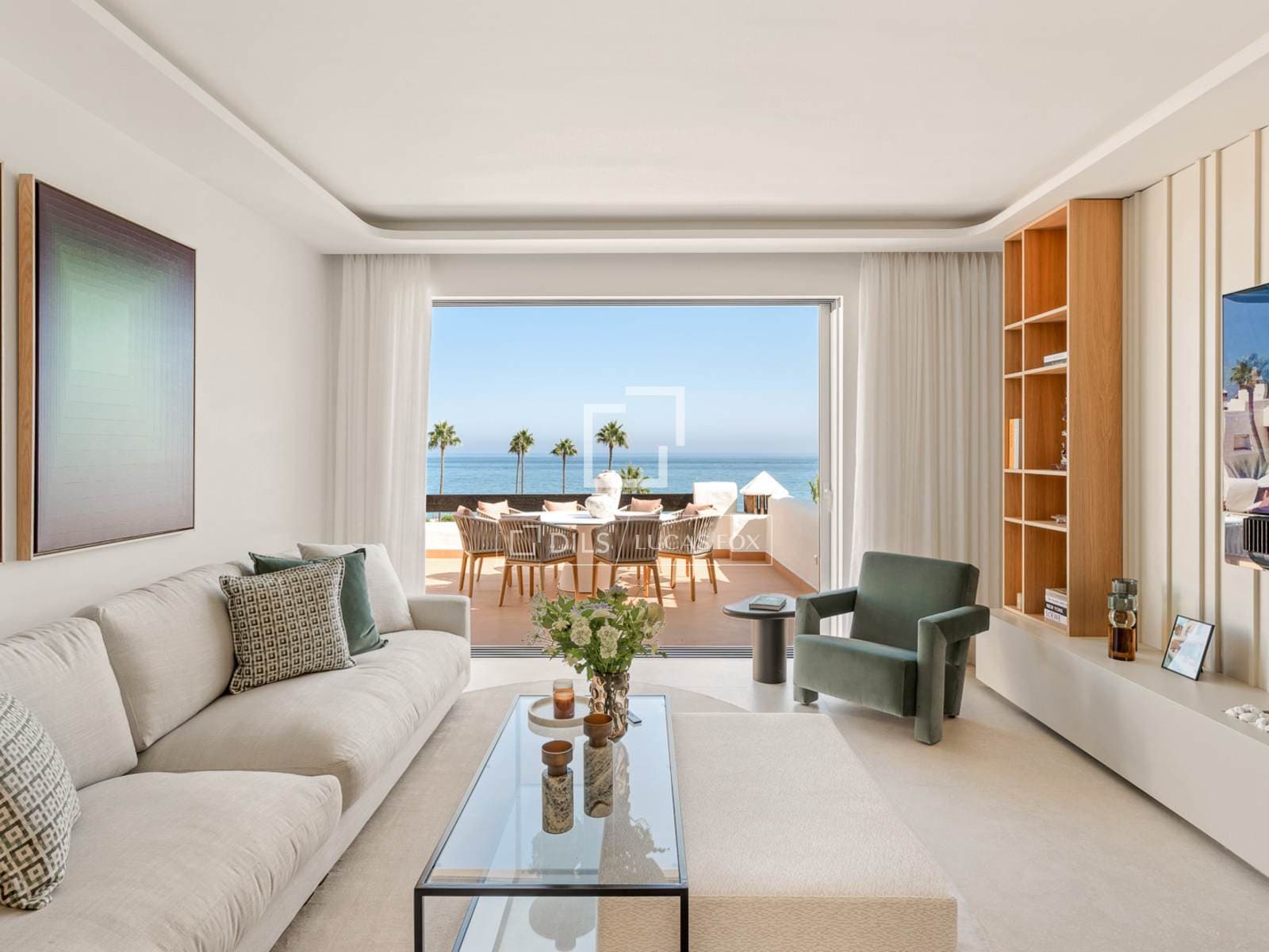 3 Bedroom Apartment in Urb. Bahía del Velerín - photo 2