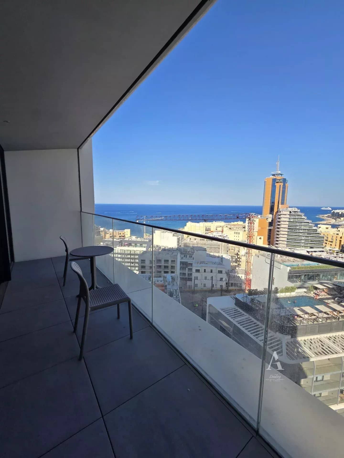 1 Bedroom Apartment in St. Julian's - photo 1