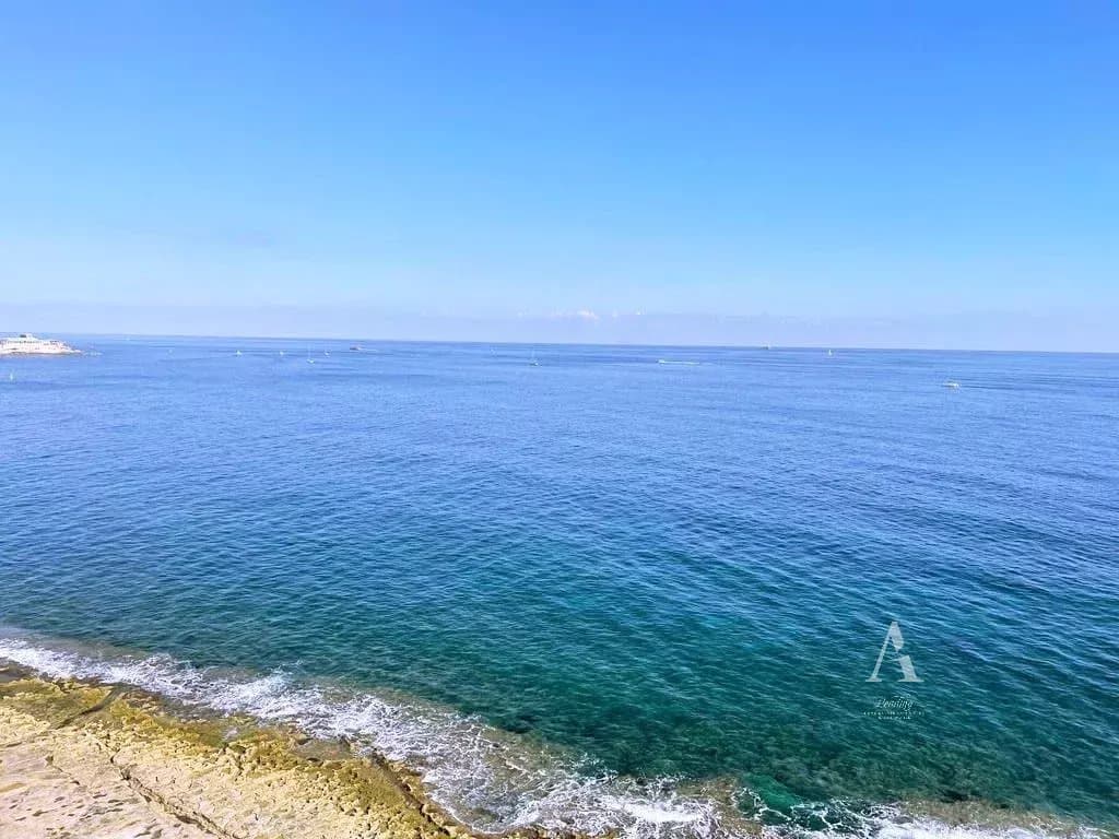 5 Bedroom Apartment in Sliema