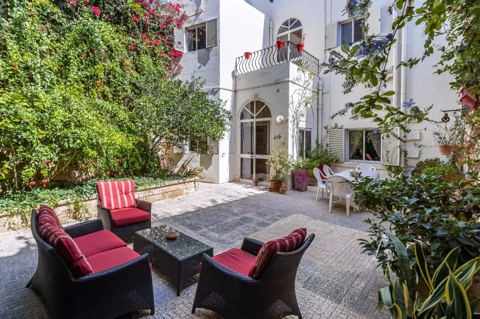 4 Bedroom Town House in St. Julian's - photo 1
