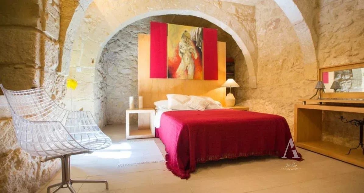 6 Bedroom Villa in Qala - photo 2