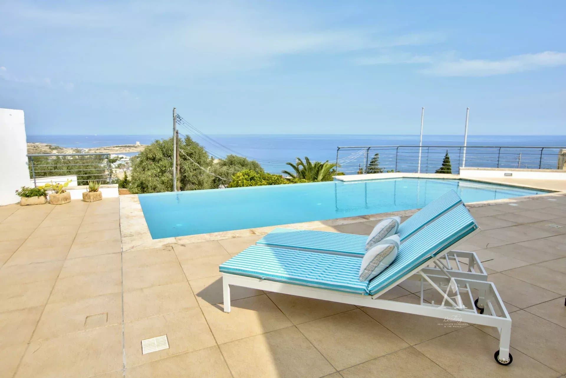 6 Bedroom Villa in Naxxar