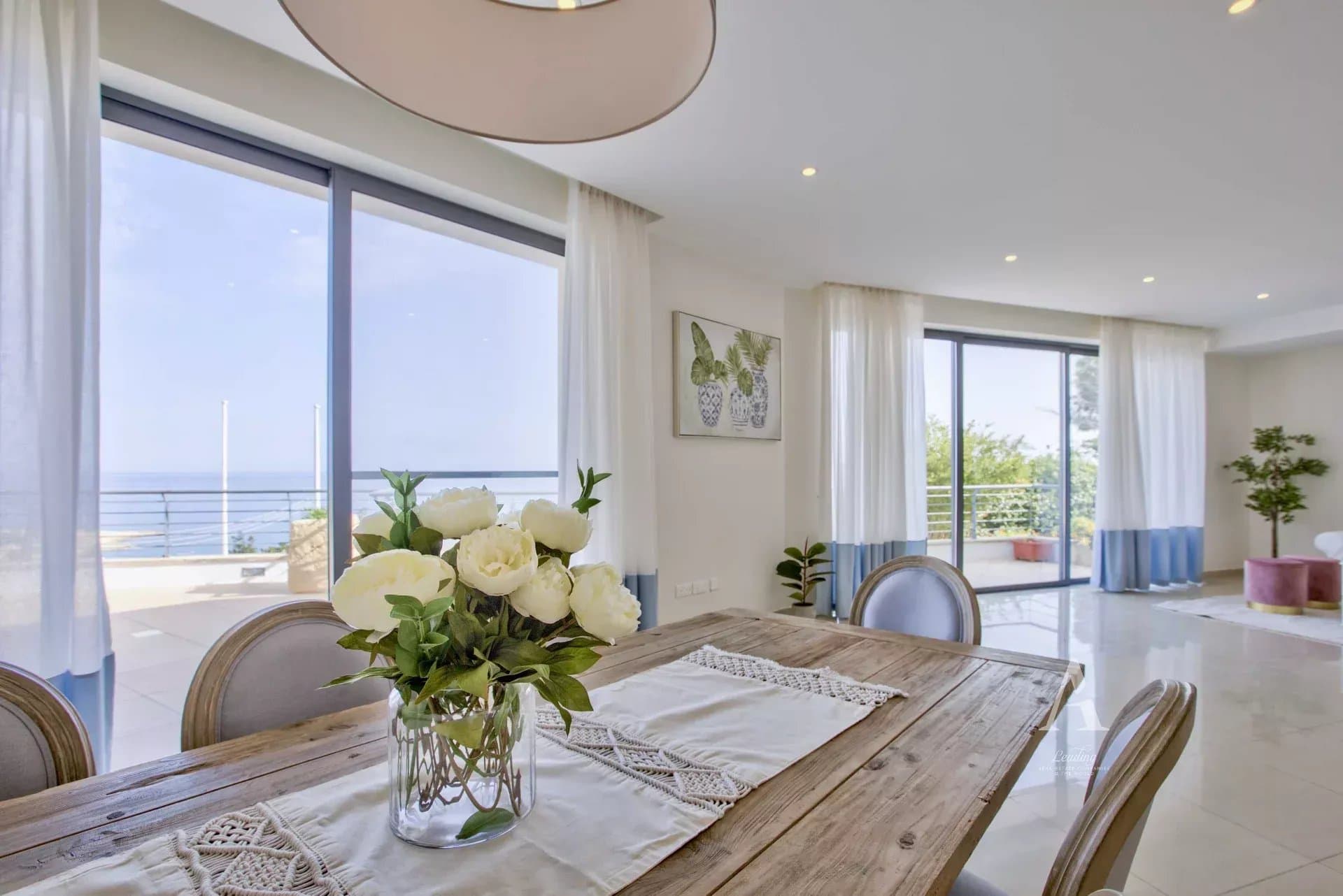 6 Bedroom Villa in Naxxar - photo 2