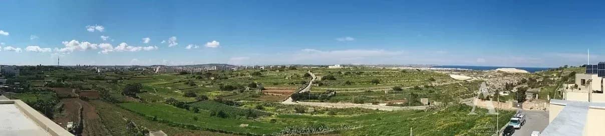 3 Bedroom Apartment in Gharghur - photo 1