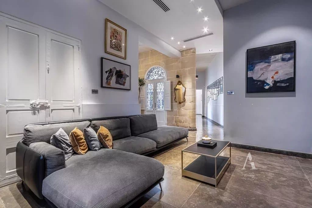 3 Bedroom Town House in Lija