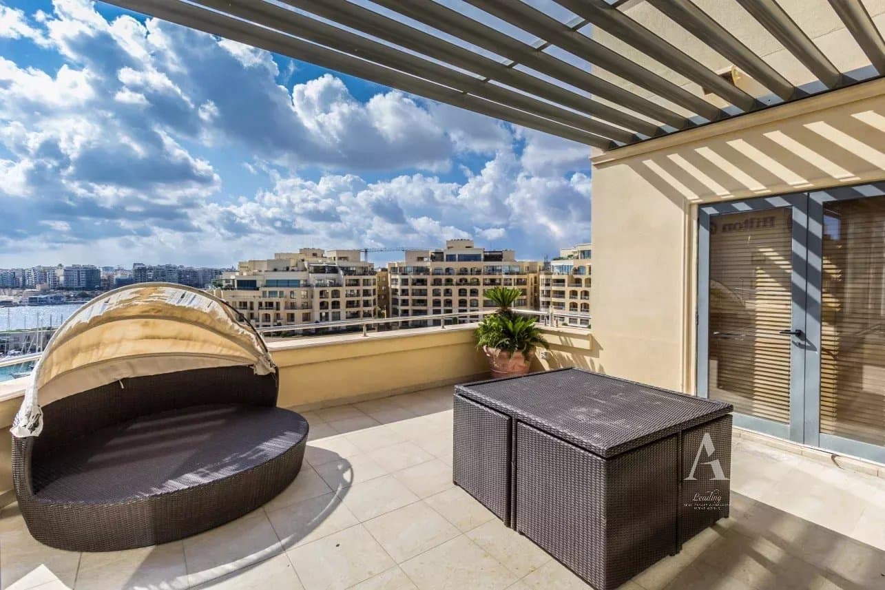 3 Bedroom Apartment in St. Julian's