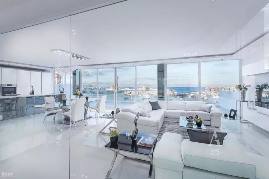 3 Bedroom Apartment in Swieqi - photo 2