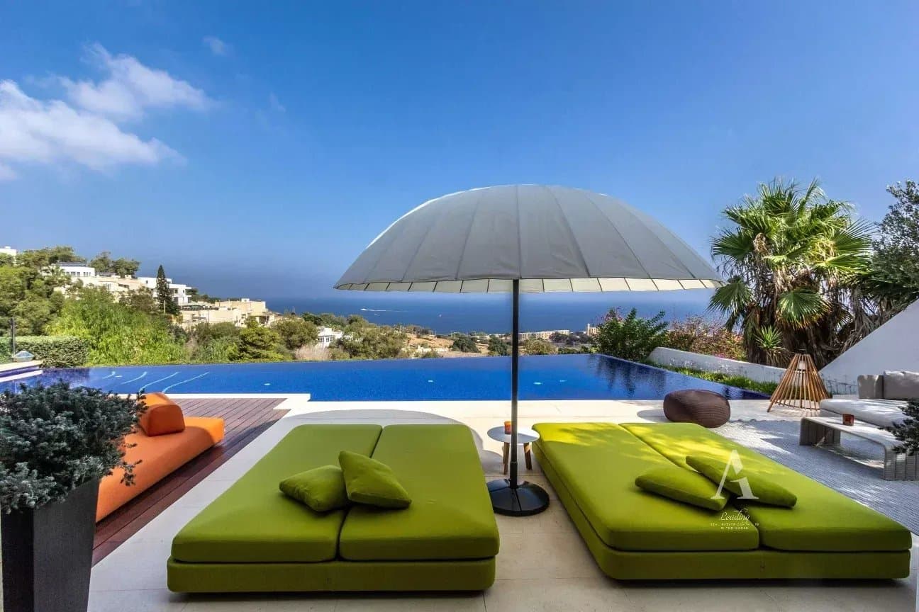 7 Bedroom Villa in Swieqi