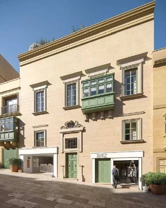 Studio Commercial property in Valletta - photo 1