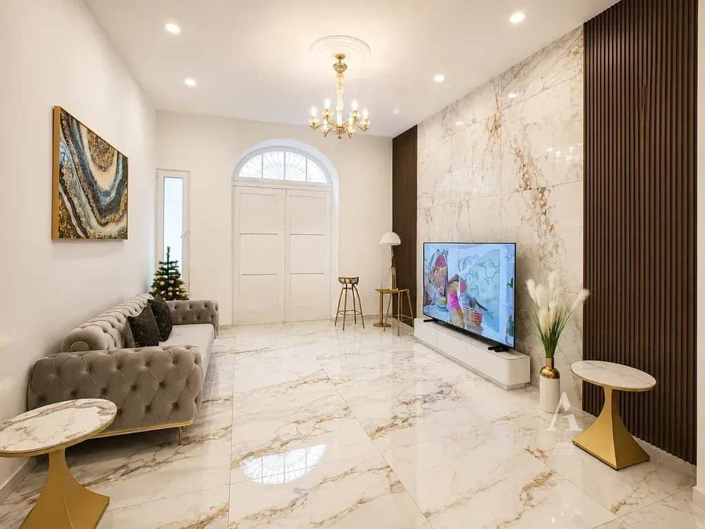 5 Bedroom Town House in Sliema - photo 2