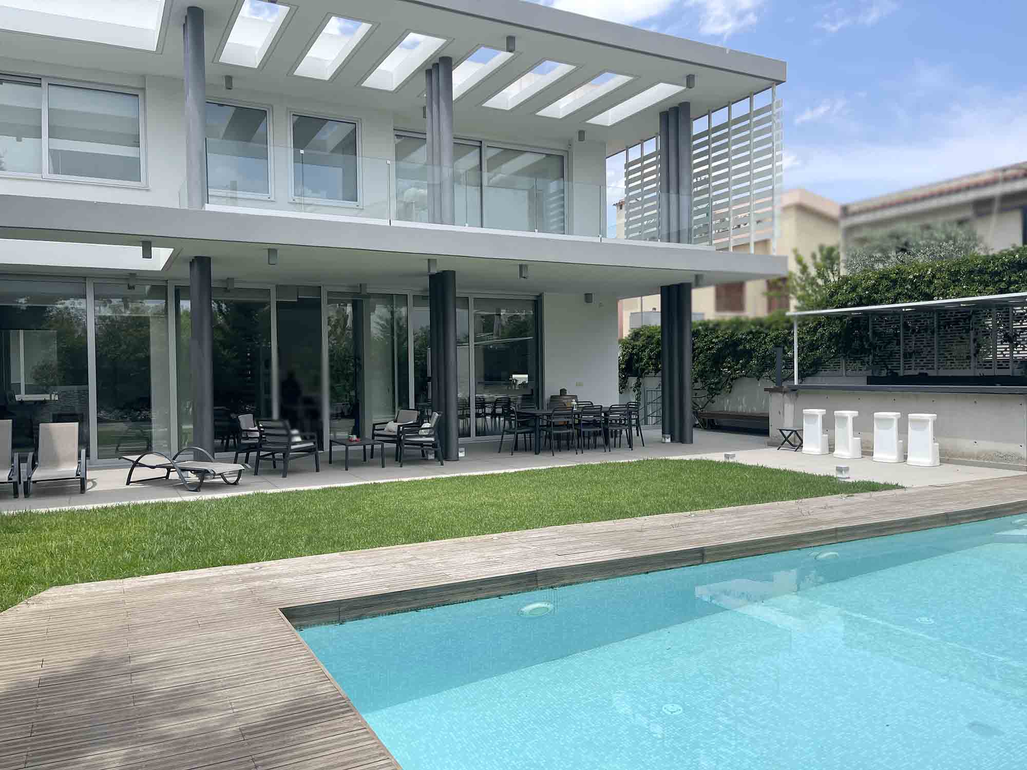 5 Bedroom House in Eleonon 25