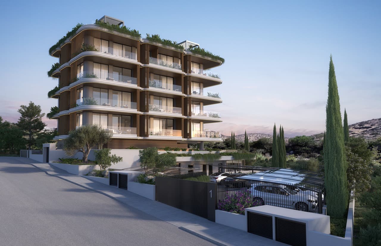 3 Bedroom Apartment in Ayios Tychonas - photo 1